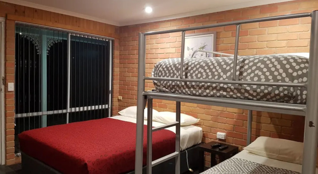 Семейный номер Standard Travellers Inn Kaniva