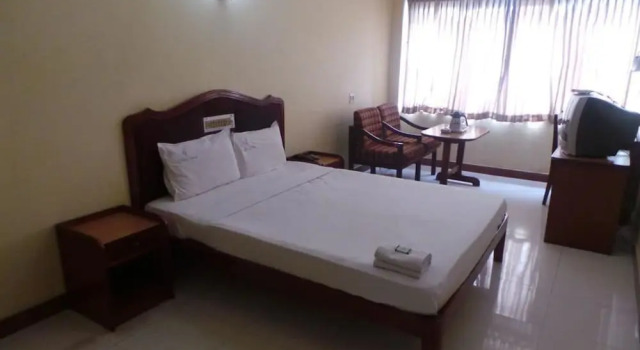Двухместный номер Standard с 2 комнатами Alhind Calicut Tower
