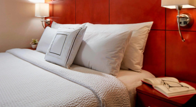 Четырёхместный номер Standard Courtyard Vallejo Napa Valley