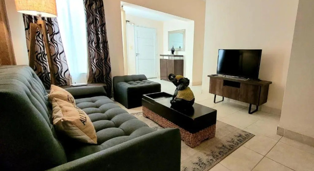 Victorino House en el Cerro de las Rosas, Забронировать Отель Отели Кордовы с парковкой, Парковка
