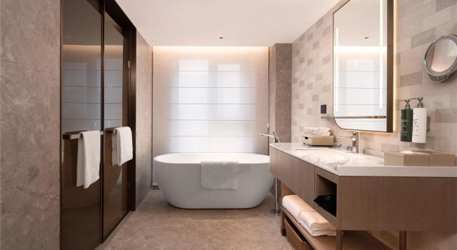 Люкс Deluxe Hilton Garden Inn Chengdu Huaxi Wuhou Shrine