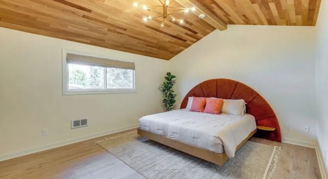 Modern Oregon Cottage w/ Hot Tub: Walk to Beach!, Varaa Lomakoti Tierra Del Mar USA