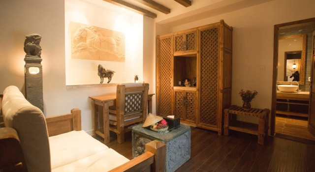 Lijiang Ivy Garden Ganges Hotel, Забронировать Отель Лицзян Юньнань, рядом с Улица Сквер-стрит Древнего города Даянь