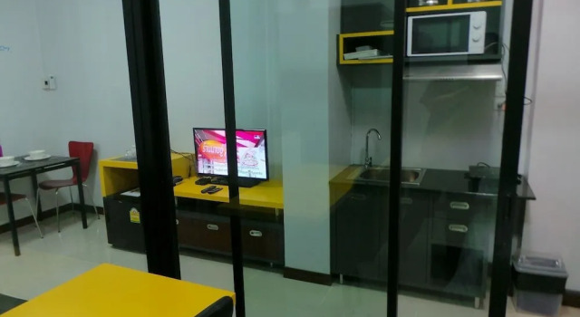 Апартаменты The Icon Service Apartment