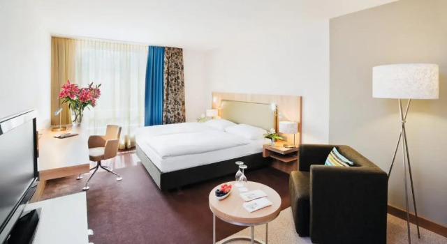 Двухместный номер Premium Mövenpick Hotel Zürich-Regensdorf