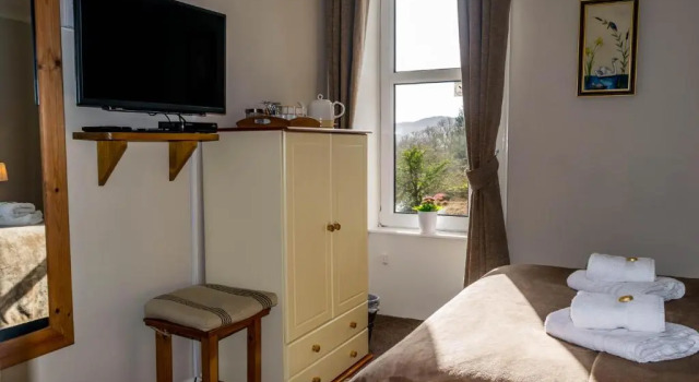 The Tregortha B&B, Забронировать Отель «постель и завтрак» Тайнабруайк Kyles of Bute