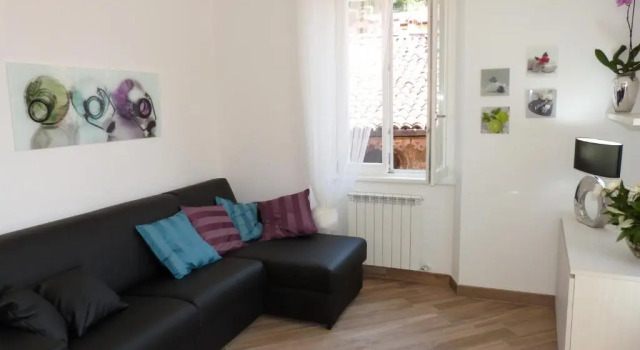 Appartamento Il Borgo, Book Apartment Hotels in Como with a Pool, Swimming Pool