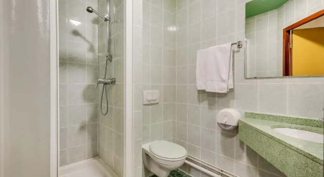 Двухместный номер Standard Hôtel Siatel Besançon Chateaufarine