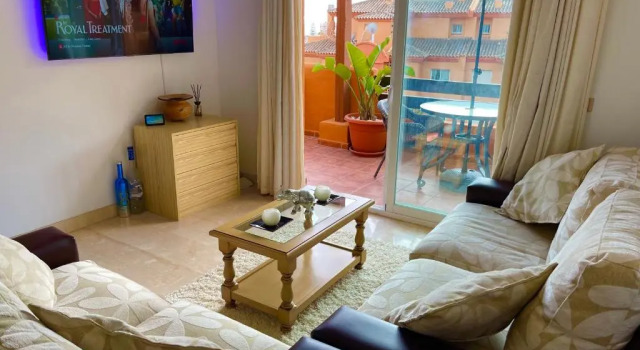 Апартаменты Luxury 1 bed apartment with pool and ocean views