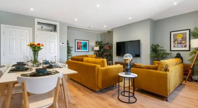Апартаменты Host Apartments Upper Duke Street Apartment