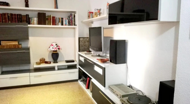 Apartment with 3 Bedrooms in Granada, with Wonderful City View, Furnished Terrace And Wifi - 25 Km From the Slopes