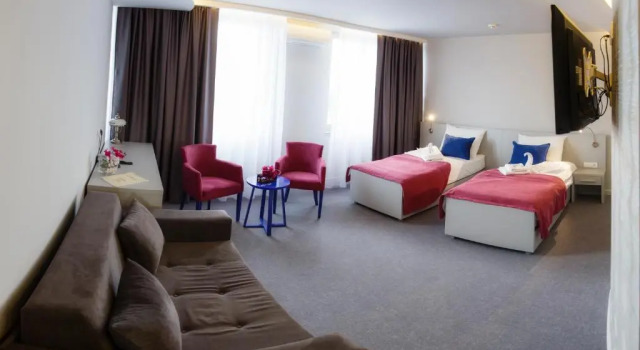 Hotel Kragujevac, Buchen Sie Hotel Kragujevac Zentralserbien