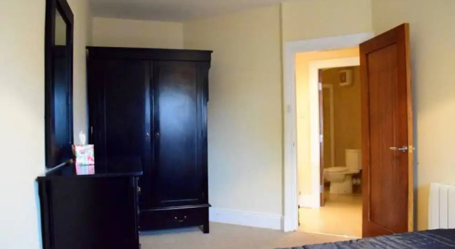 Central Dublin 1 Bedroom Apartment