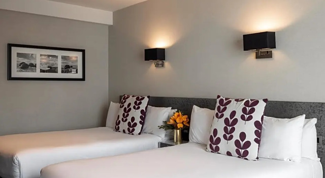 Четырёхместный номер Premium SkyCity Hotel Auckland