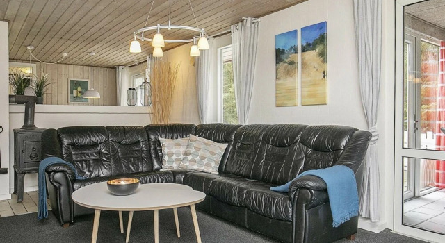 Private Holiday Home in Ringkobing With Terrace, Book Hotel Hotels in Midtjylland with a Pool, Swimming Pool
