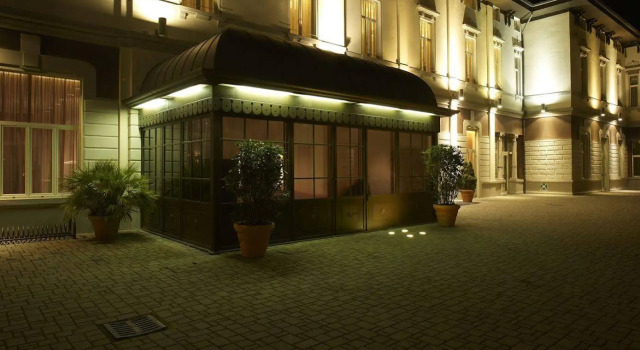 Araba Fenice Hotel, Забронировать Отель Отели Изео с парковкой, Парковка