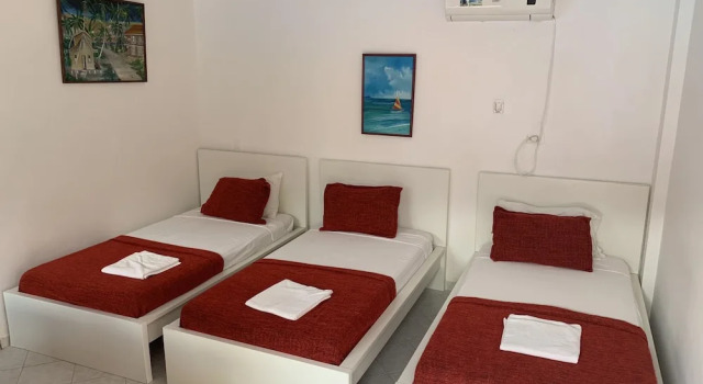 Трёхместный номер Standard с частичным видом на океан Sunset Hotel