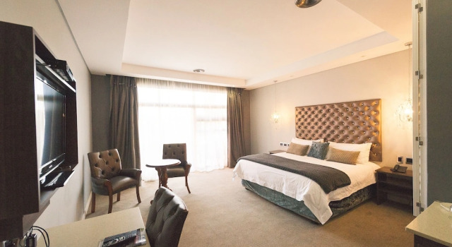 Номер Luxury Blue Diamond Boutique Hotel