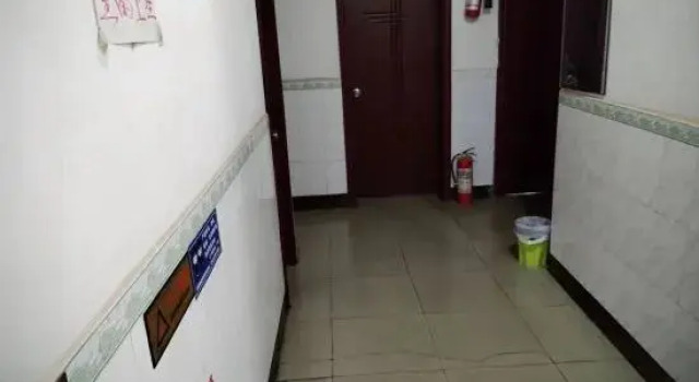 Anyue South Gate Hostel
