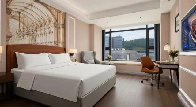 Люкс Deluxe с красивым видом из окна Vienna International Hotel (Chongqing Jiangbei Airport Terminal 3)