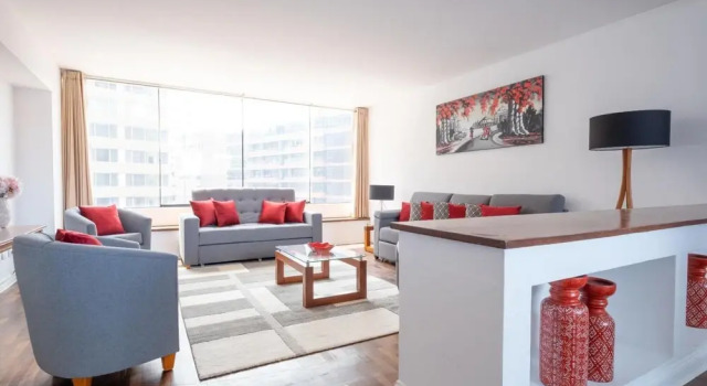 Premium Apartment Great View Location, Забронировать Апартаменты/квартира Отели в центре Мирафлореса, в центре, Парковка