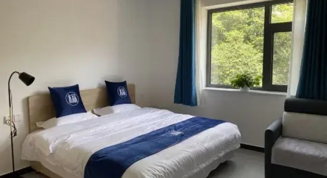 Miaofengshan Songpeng Tea House B&B, Rezerwuj Bed and Breakfast Pekin Pekin
