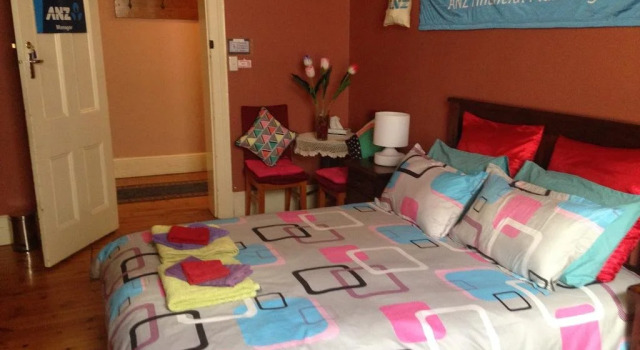 Wozza's B&B and Vault Cafe, Book Bed and Breakfast Melrose South Australia