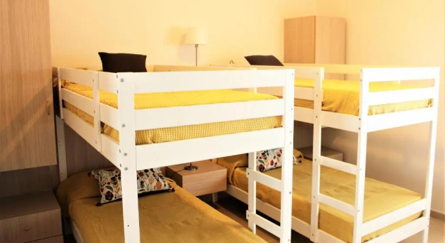 Кровать в общем номере Miramare Scilla GYH Luxury