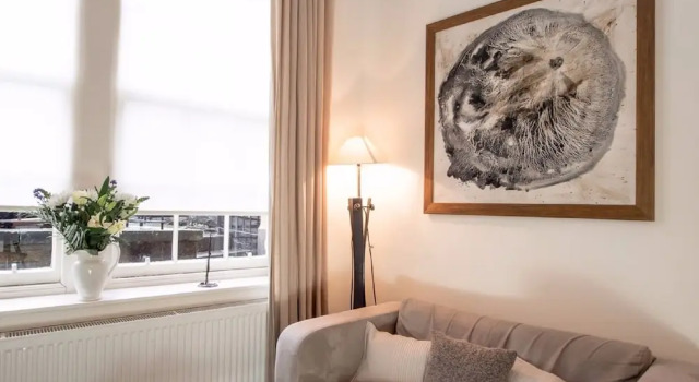 The Studio at Lynedoch Place lane