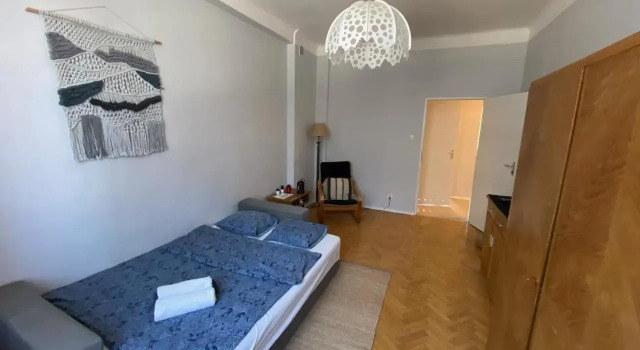 Krucza Street 51 in the City Center, Забронировать Отель Варшава Мазовецкое воеводство, рядом с Кабинет президента Польши