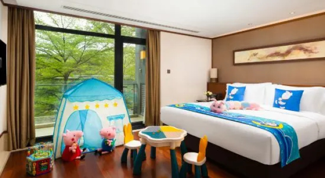 Семейный люкс White Swan Hotel Qingyuan