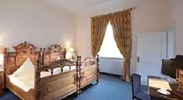 Полулюкс с балконом Hotel Schloß Gehrden