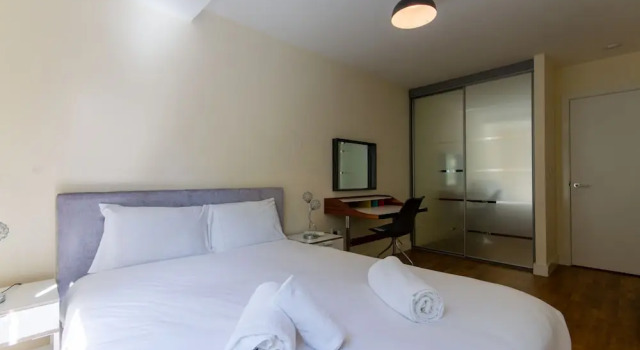 TP Apartments - St Paul's, Забронировать Апартаменты/квартира Отели Бирмингема с парковкой, рядом с Океанариум «Национальный центр морской жизни», Парковка