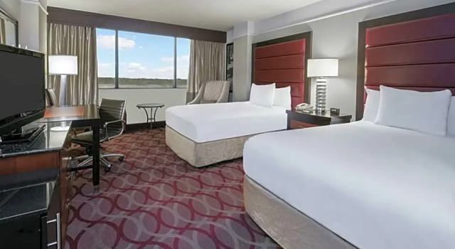Номер Premium Hilton College Station & Conference Center