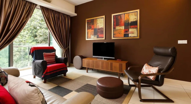 Cozy 2 BR Near KL Tower, Lush Greenery, Забронировать Отель Отели Куала-Лумпура 3 звезды, рядом с Центральный автобусный вокзал Пуду, 3*