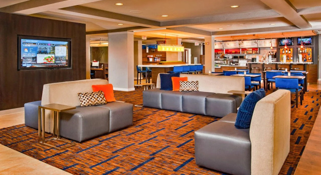 Fairfield Inn & Suites Frederick, Book Hotel Hoteller i Frederick med pool, Swimmingpool