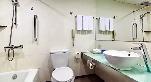 Номер Deluxe с видом на реку Holiday Inn Riverside Wuhan by IHG