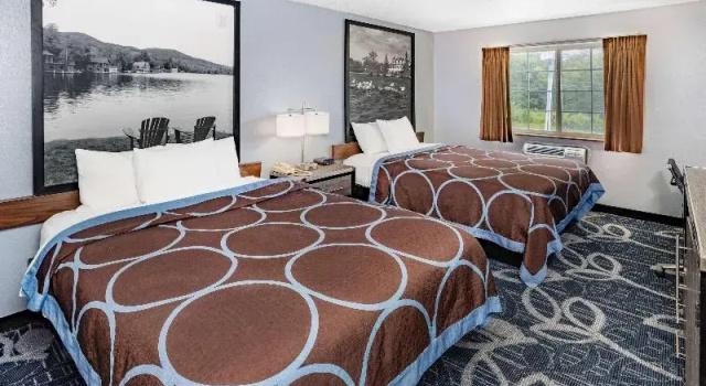 Четырёхместный номер Standard Super 8 by Wyndham Johnstown/Gloversville