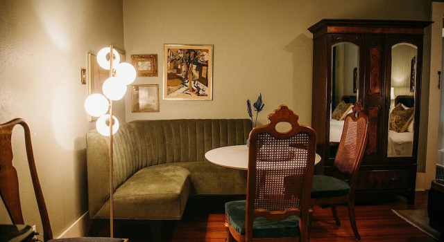 Четырёхместный семейный номер Standard The Crystal River Inn
