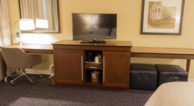Четырёхместный номер Standard Hampton Inn & Suites Cazenovia, NY