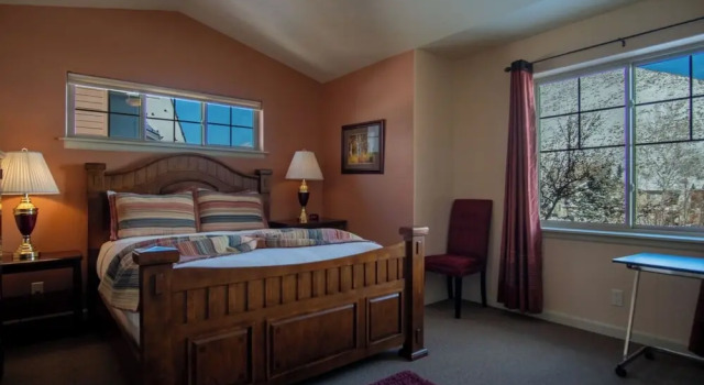 2BD Sweetwater Condo - Community Park, Pool + Hot Tub, Rezerwuj Apartament Hotele w Idaho z parkingiem, Parking