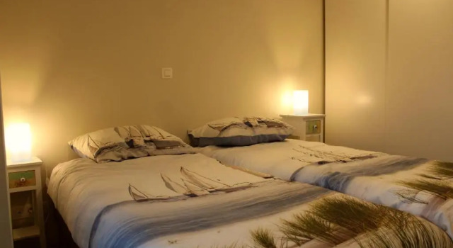 De Panne - Adinkerke - 't Voetbrugsje comfortabele nieuwbouw, Rezerwuj Hotel Hotele w Bruksela z parkingiem, Parking