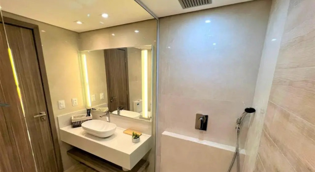 Люкс Seaflats Iate Plaza Hotel