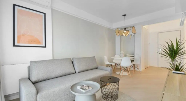 Cortina North 1BR Ap with parking and self check in, Rezerwuj Hotel Hotele w Ilfov z parkingiem, Parking