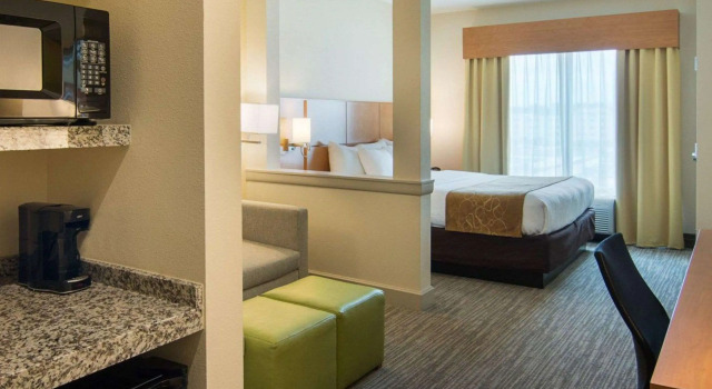 Двухместный люкс Comfort Suites Bossier City - Shreveport