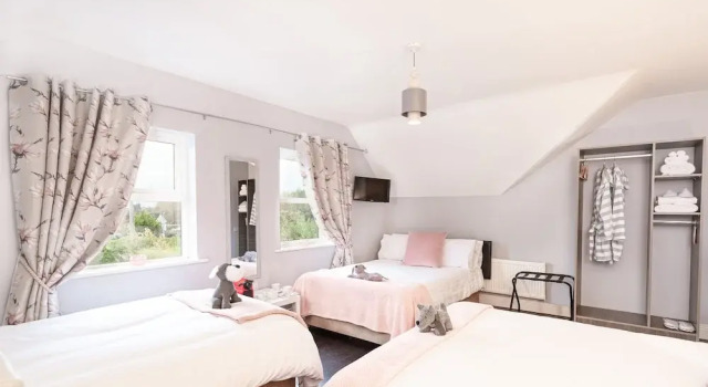 Трёхместный номер Deluxe Caravogue House Bed & Breakfast