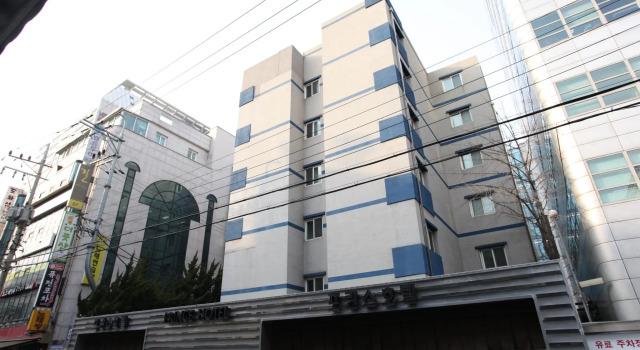 Prince Hotel