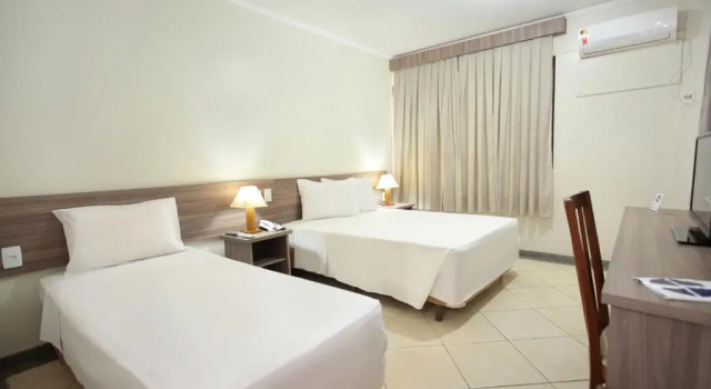 Семейный люкс Hotel Dan Inn Ribeirão Preto By Nacional Inn