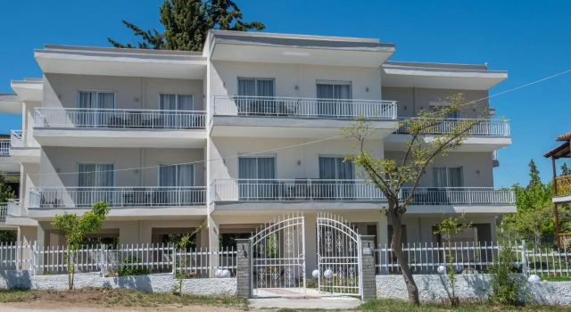 Georgalas Rest Apartments, Book Lejlighed Nea Kalikratia 