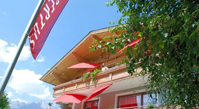Chalet Ferienhaus Hubertus, Rezerwuj Chalet Wille w Schladming - Dachstein, Willa